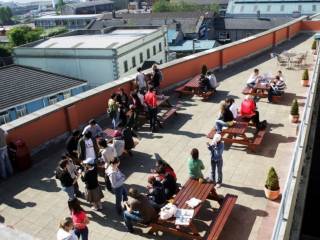 Terraza de la escuela de Galway