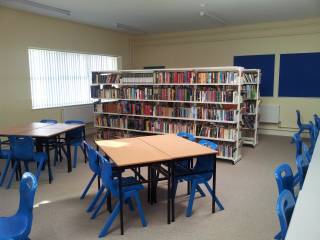 Libros en Wilsons Hospital School