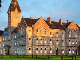 colegios de ennis