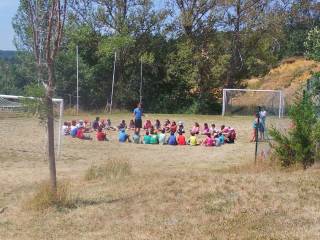 Viernes de clases de inglés y deportes