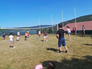 Viernes de clases de inglés y deportes