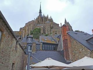 Visita al Mont St Michel viajando a Irlanda