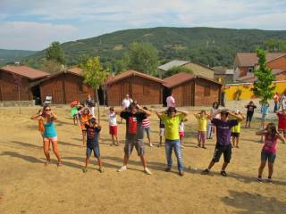 Campamentos de inglés y bailes