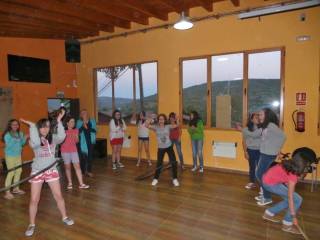 Campamentos de inglés y bailes