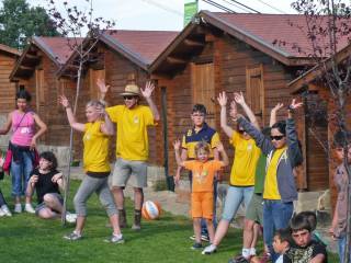 equipo de nativos para nuestros campamentos de verano