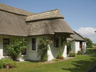 http://www.cottages-ireland.com/