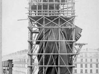 Construcción de la estatua, de 1877 a 188