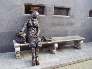 Monumento a Eleanor Rigby