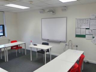 Aulas de la escuela ATC de Dublín