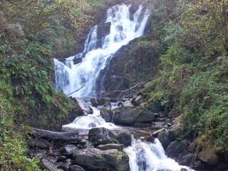 torc waterfall - cascada de Torc