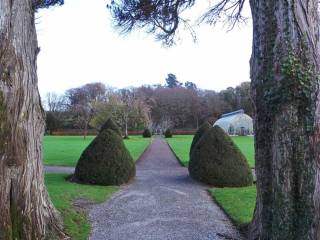 Muckross House y jardines