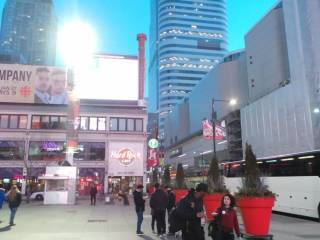 alojarse en el centro de Toronto