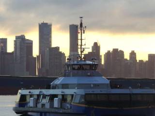 El SeaBus de Vancouver en el mar