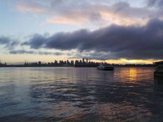 El SeaBus de Vancouver en el mar