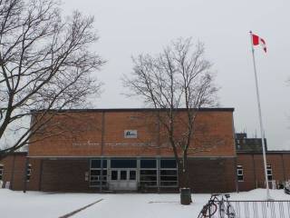 Colegio John F Ross de Guelph