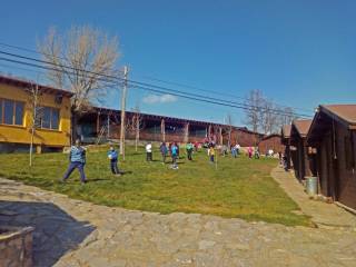 encuentro de colegios en el campamento