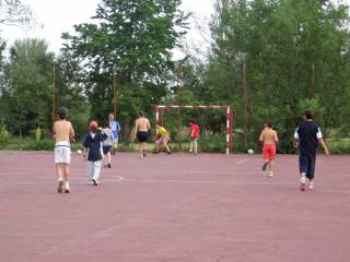 programas de inglés y fútbol