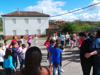 tarde de juegos con los profes