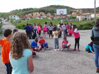 tarde de juegos con los profes