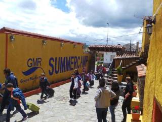 más fotos de la llegada al campamento