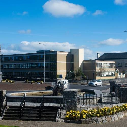 Colegios irlandeses - Ennis Community College - Ennis