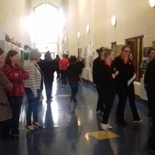 Colegios de Irlanda - Mean Scoil Nua An Leith Triuigh - Castleisland