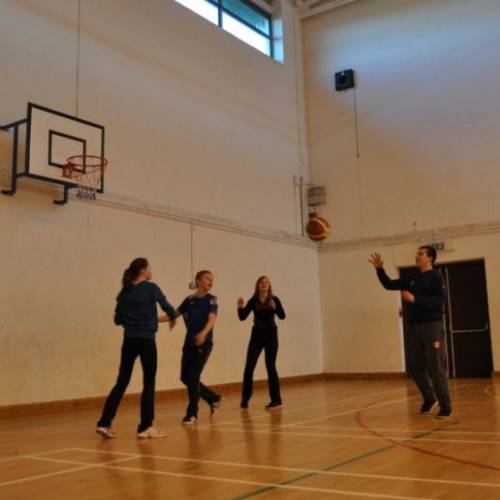 Colegios de Irlanda - St Louis Community School - Kiltamagh