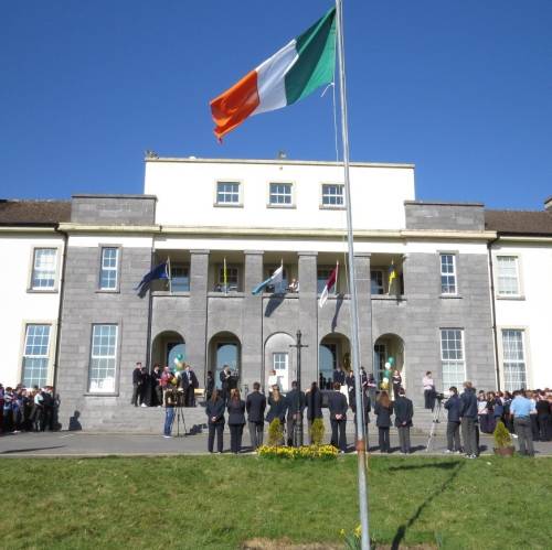 Colegios de Irlanda - Coláiste Einde (St Enda's College) - Galway