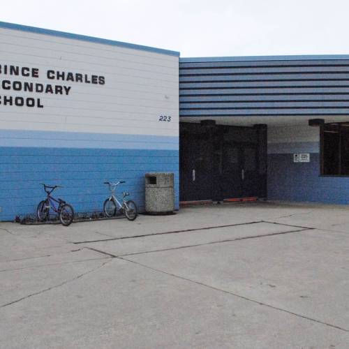 Colegio de Canadá Prince Charles Secondary 3