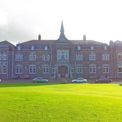 Cistercian College Roscrea - colegio cisterciense de Irlanda